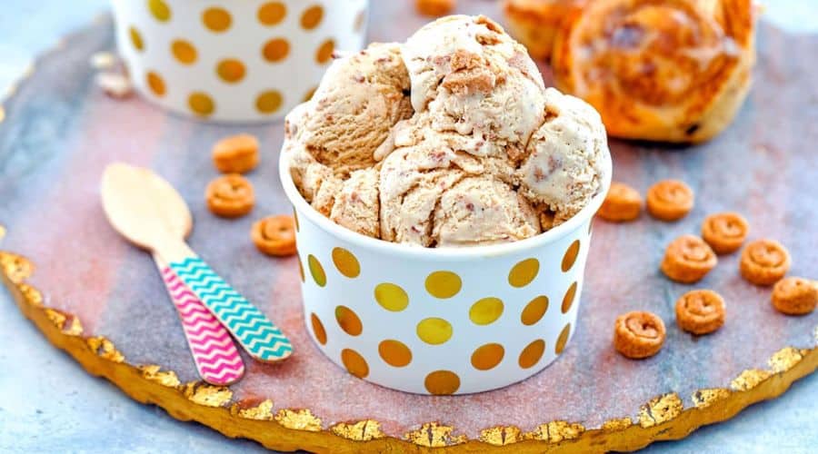 Cinnamon Roll Ice Cream