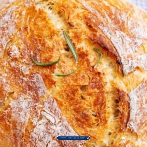 Garlic Rosemary Dutch Oven Bread