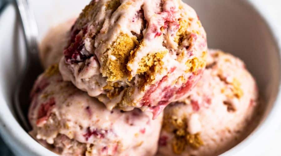 Strawberry Cheesecake Swirl Ice Cream